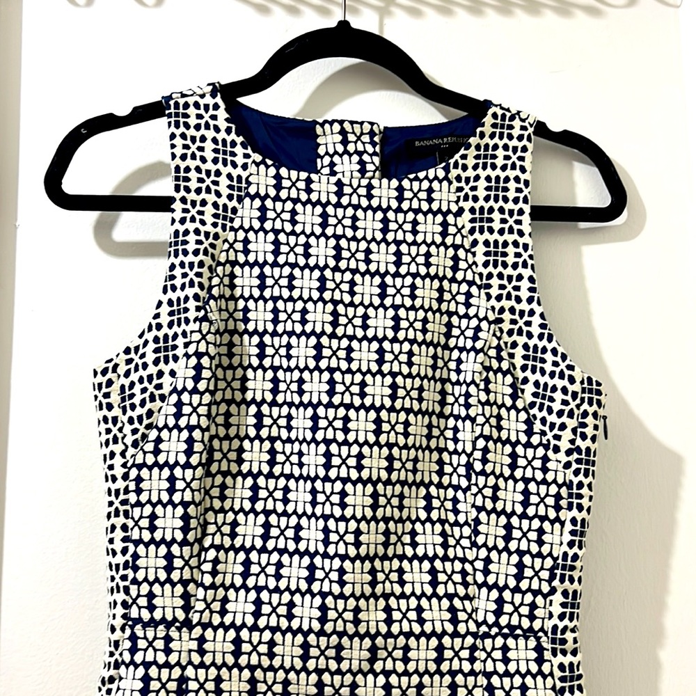 Beautiful elegant dress perfect for office